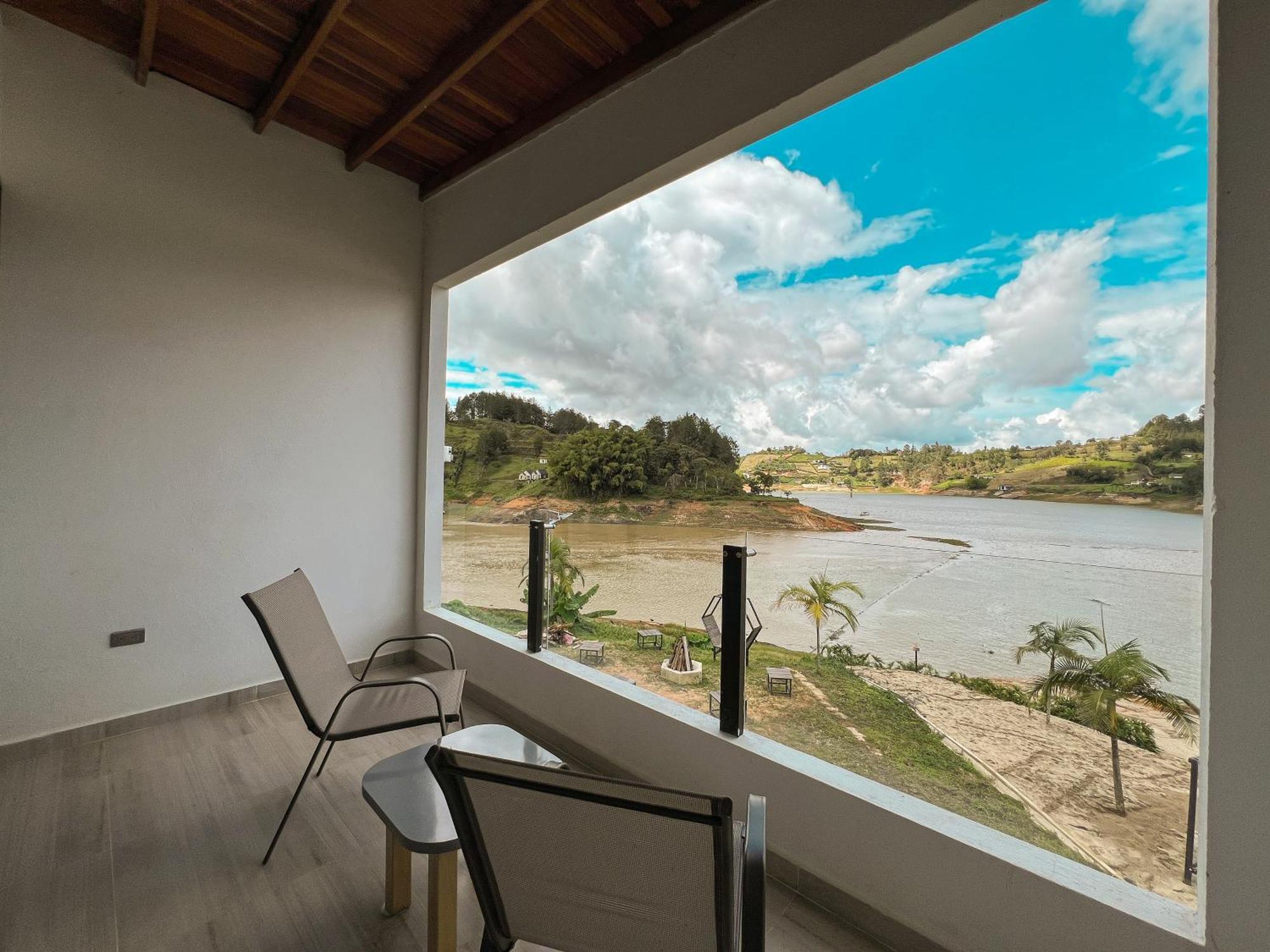 Viajero Guatape Hostel & Lake Club חדר תמונה