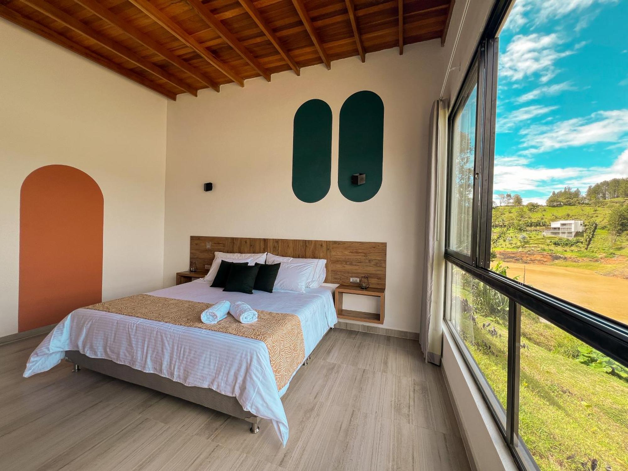 Viajero Guatape Hostel & Lake Club חדר תמונה