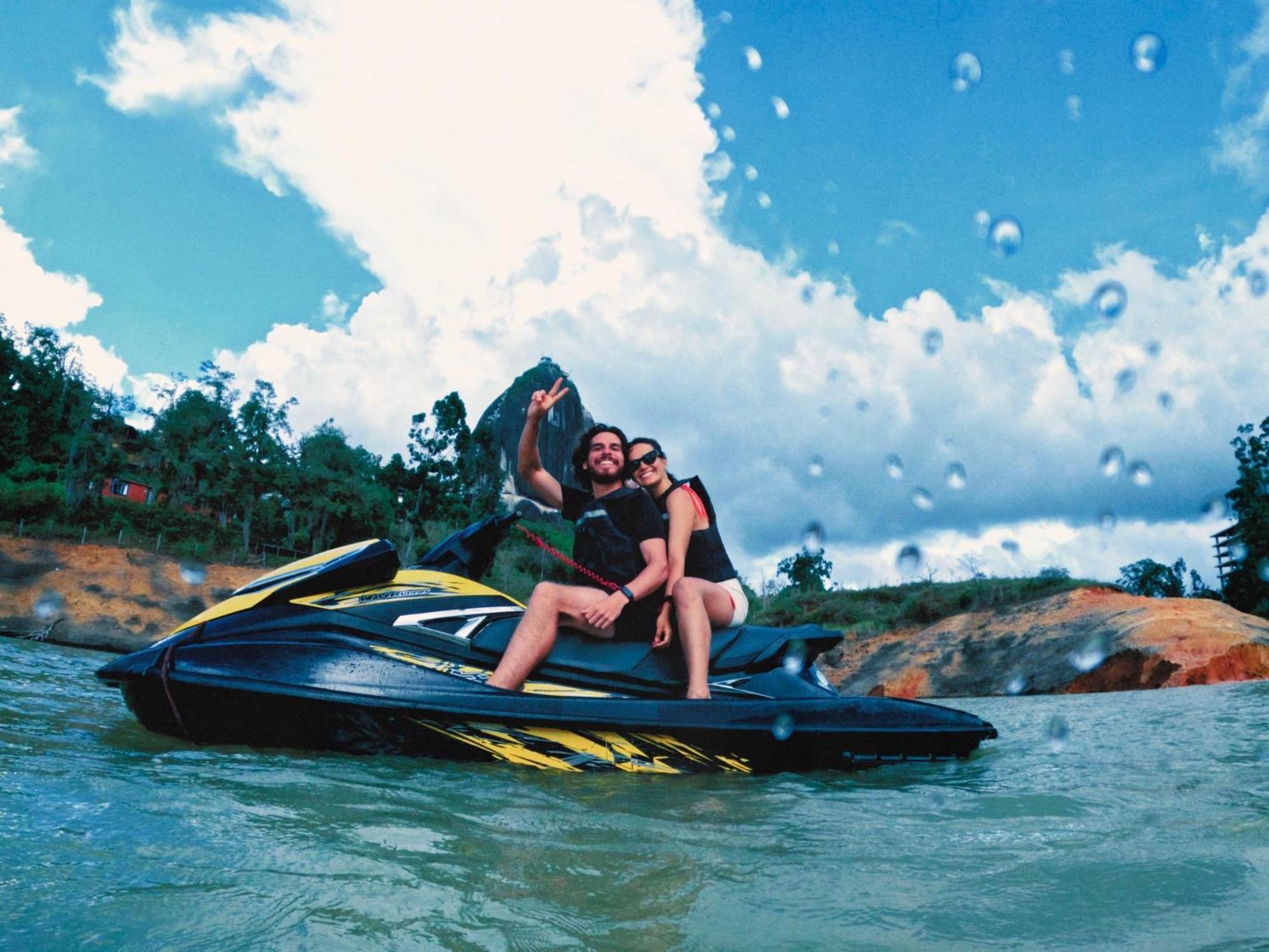 Viajero Guatape Hostel & Lake Club מראה חיצוני תמונה